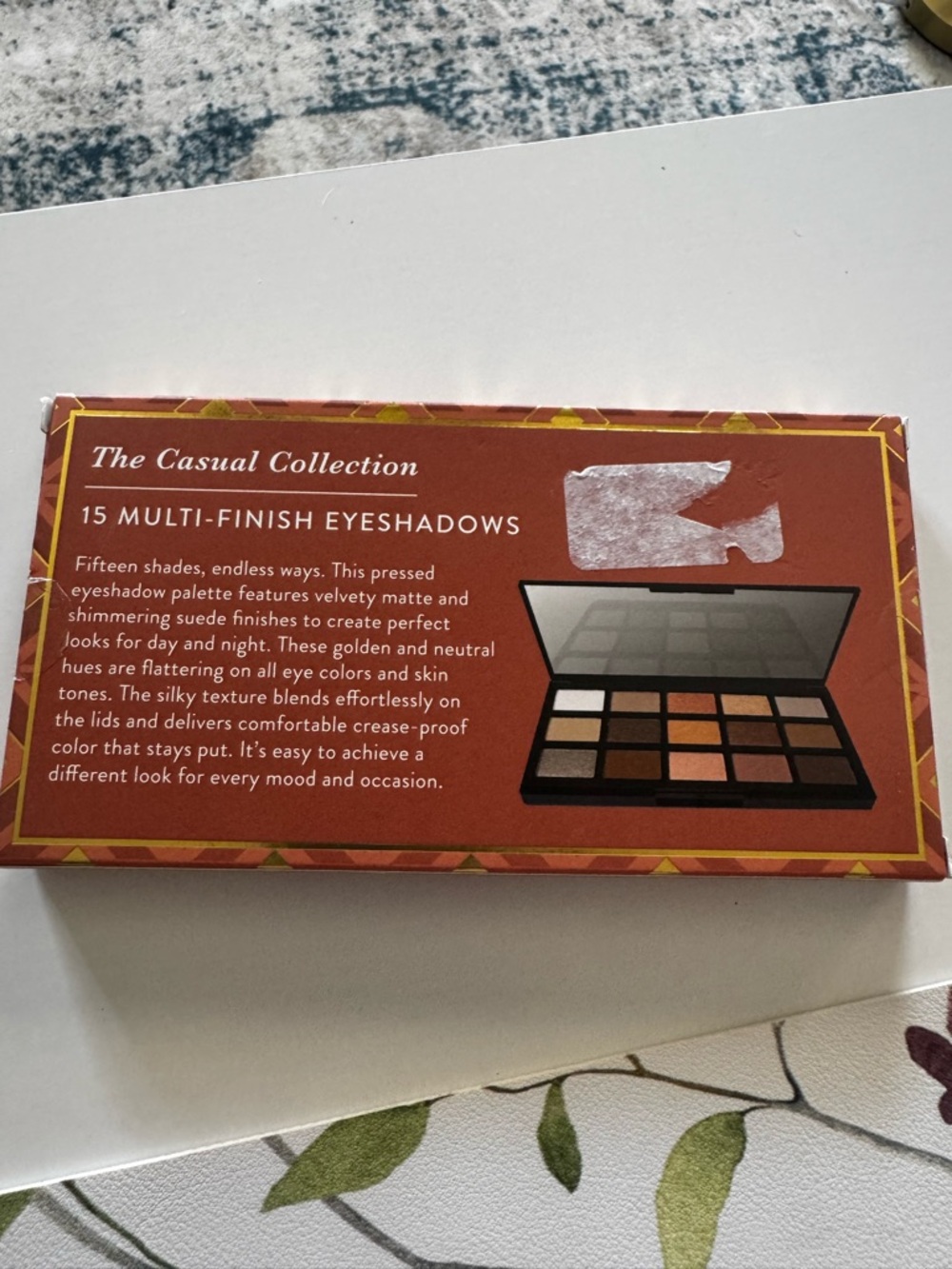 Laura Geller Casual Collection Eyeshadow Palette - Rust & Gold - Picture 2 of 3